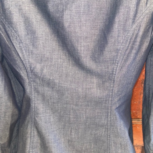 Express Women's Button-Up Long Sleeve Shirt - Picture 10 of 12